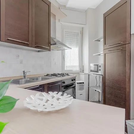 Easy Lin Apartment * Милан